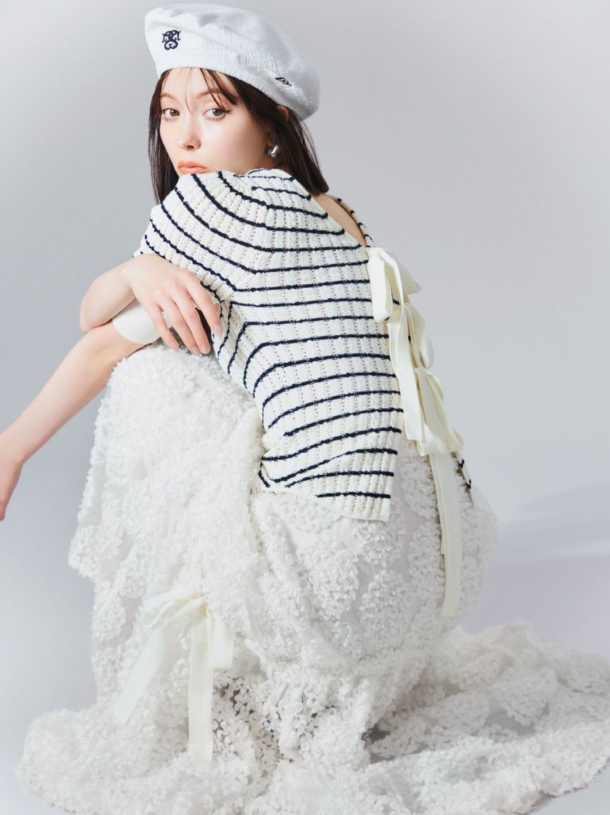 衝撃特価 SNIDEL / スナイデル バックオープンリボンニットTOPS SWNT241166 ニット/セーター